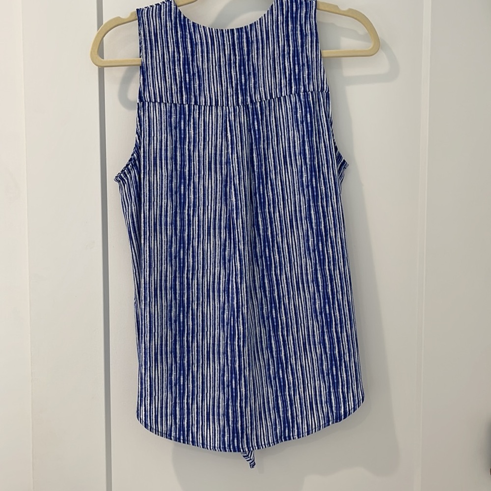 Tank With Button Down Front And Tie Bottom - image 4